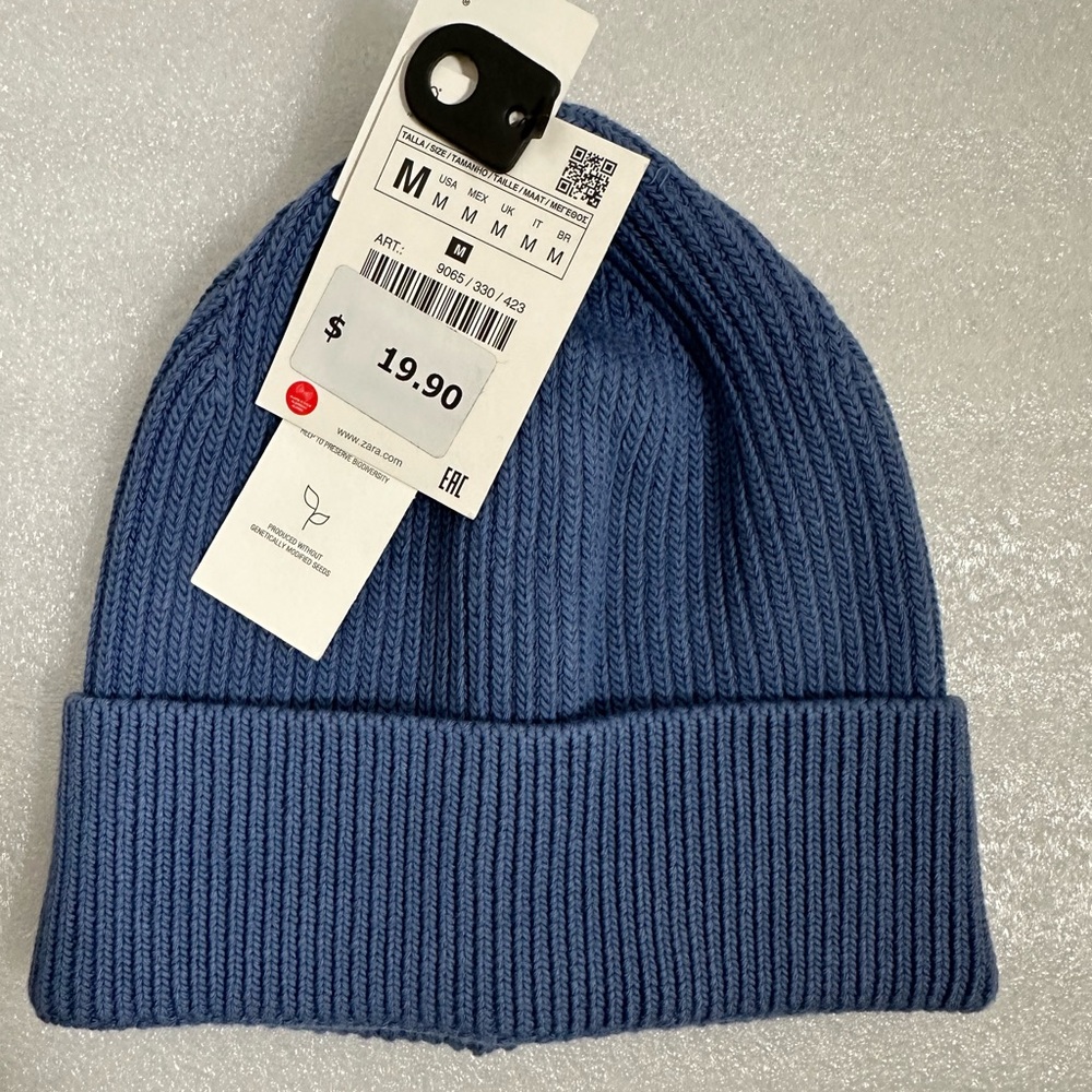 Knited hat